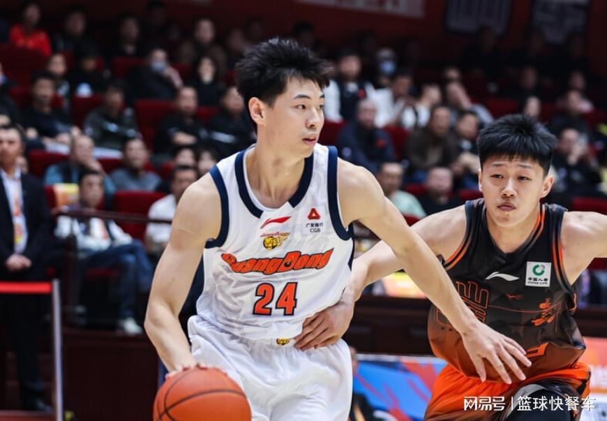B体育-CBA积分榜最新排名出炉！广东输球跌至第6：深圳第3辽宁第10